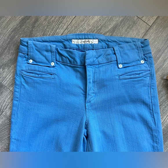 Joe’s jeans stretch flared bell bottom jeans in Malibu. Size 27 - Picture 7 of 16